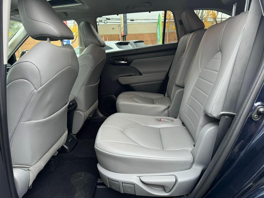 2021 Toyota Highlander XLE AWD (Natl), available for sale in Union, New Jersey | Drive Auto Boutique. Union, New Jersey 2021 Toyota Highlander XLE AWD (Natl), available for sale in Union, New Jersey | Drive Auto Boutique. Union, New Jersey