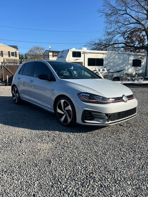 2018 Volkswagen Golf GTI SE photo 6