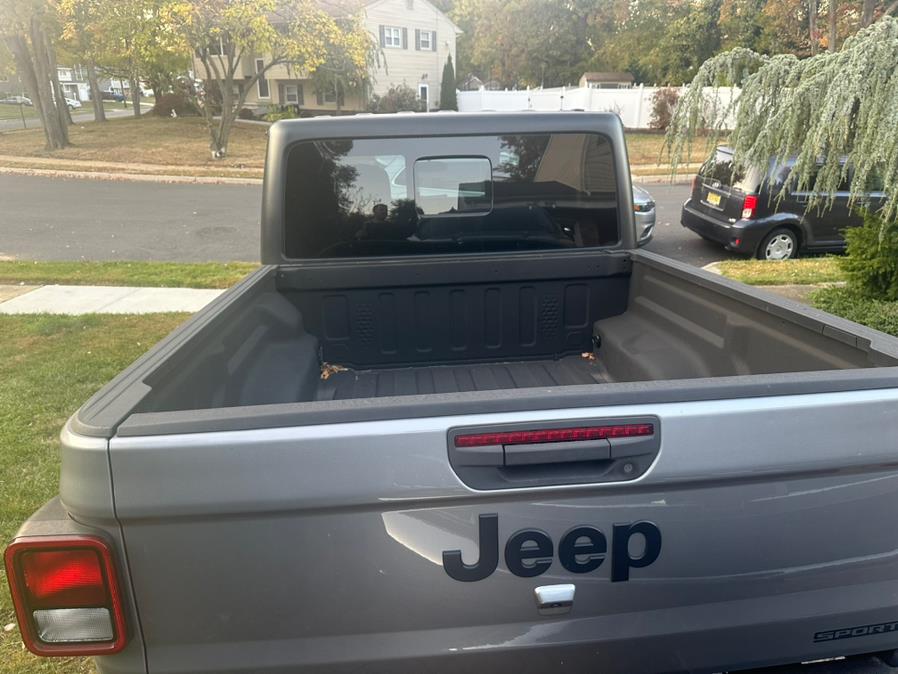 2020 Jeep Gladiator Sport S 4x4, available for sale in Jersey City, New Jersey | Car Valley Group. Jersey City, New Jersey 2020 Jeep Gladiator Sport S 4x4, available for sale in Jersey City, New Jersey | Car Valley Group. Jersey City, New Jersey