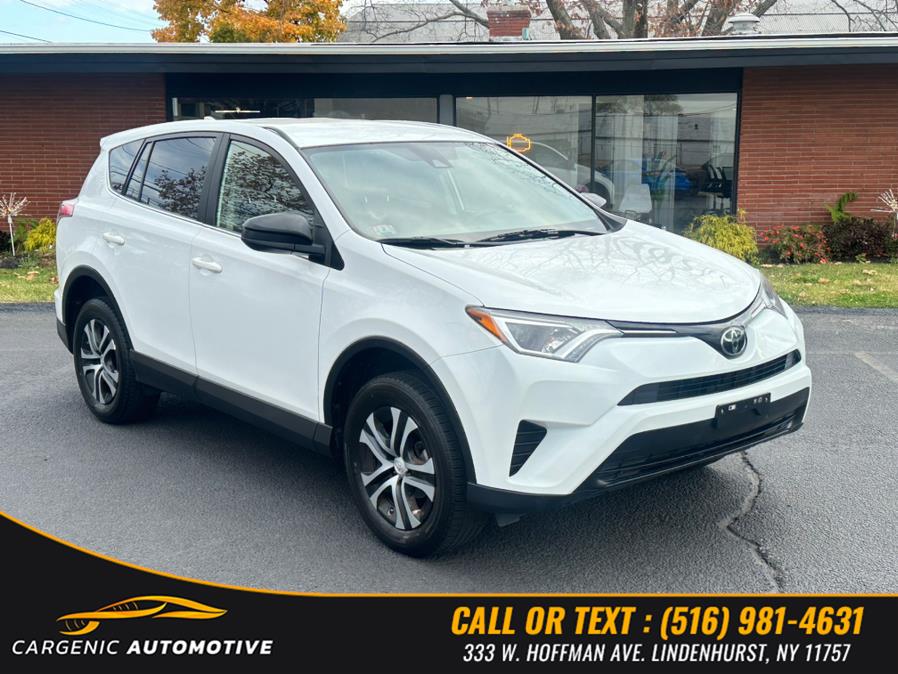 Used 2018 Toyota RAV4 in Lindenhurst, New York | Cargenic Automotive. Lindenhurst, New York