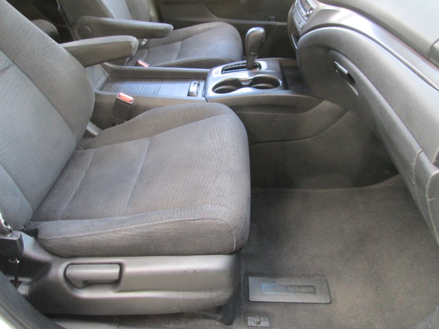 2017 Honda Pilot EX AWD, available for sale in Levittown, Pennsylvania | Levittown Auto. Levittown, Pennsylvania 2017 Honda Pilot EX AWD, available for sale in Levittown, Pennsylvania | Levittown Auto. Levittown, Pennsylvania