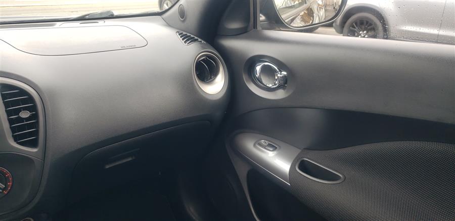 2011 Nissan JUKE 5dr Wgn I4 CVT S AWD, available for sale in Little Ferry, New Jersey | Victoria Preowned Autos Inc. Little Ferry, New Jersey 2011 Nissan JUKE 5dr Wgn I4 CVT S AWD, available for sale in Little Ferry, New Jersey | Victoria Preowned Autos Inc. Little Ferry, New Jersey