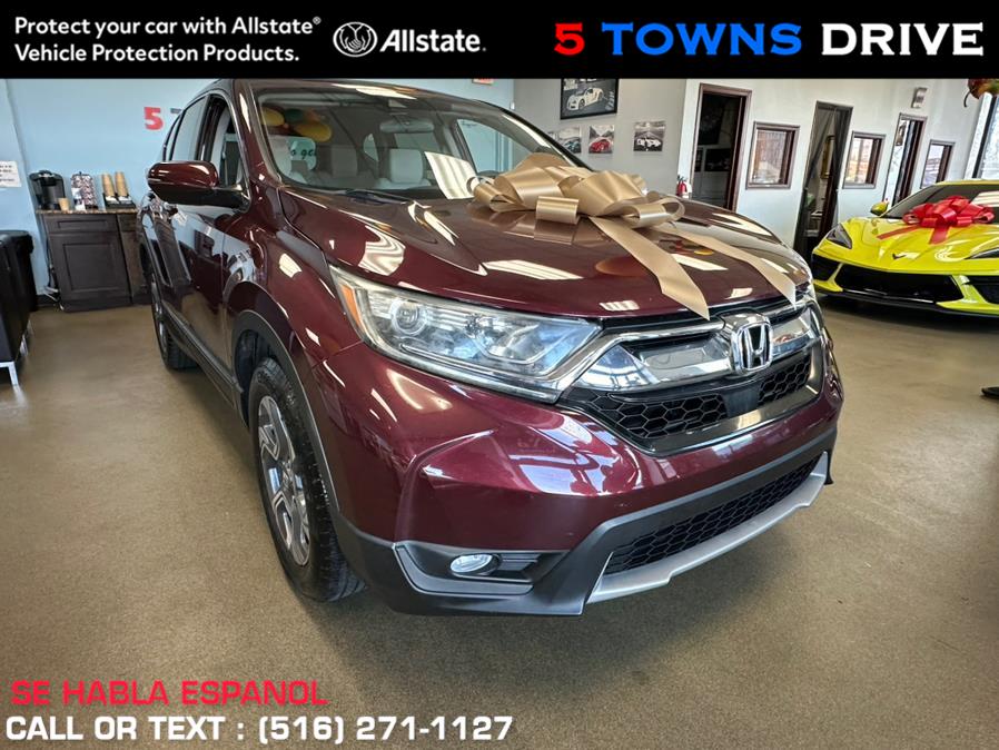 Used 2017 Honda CR-V in Inwood, New York | 5 Towns Drive. Inwood, New York