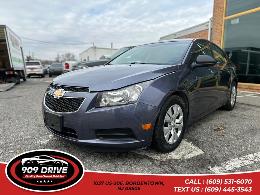 Used 2014 Chevrolet Cruze in BORDENTOWN, New Jersey | 909 Drive. BORDENTOWN, New Jersey