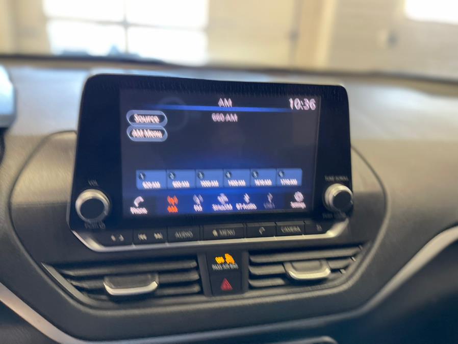 2022 Nissan Altima 2.5 SV Sedan, available for sale in Suffern, New York | Rockland Motor Sport. Suffern, New York 2022 Nissan Altima 2.5 SV Sedan, available for sale in Suffern, New York | Rockland Motor Sport. Suffern, New York