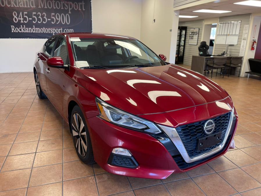 2022 Nissan Altima 2.5 SV Sedan, available for sale in Suffern, New York | Rockland Motor Sport. Suffern, New York 2022 Nissan Altima 2.5 SV Sedan, available for sale in Suffern, New York | Rockland Motor Sport. Suffern, New York