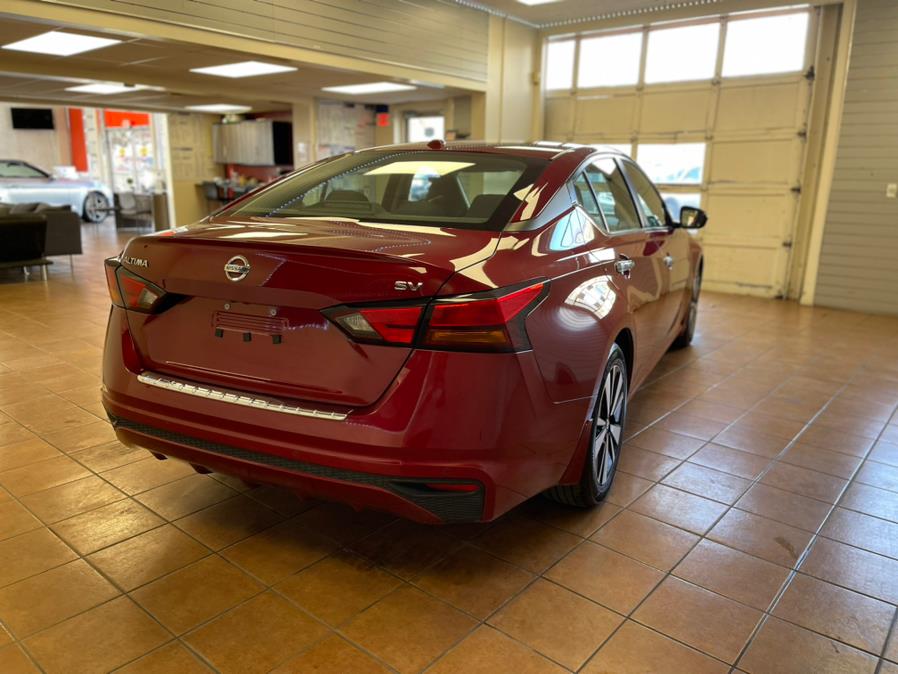2022 Nissan Altima 2.5 SV Sedan, available for sale in Suffern, New York | Rockland Motor Sport. Suffern, New York 2022 Nissan Altima 2.5 SV Sedan, available for sale in Suffern, New York | Rockland Motor Sport. Suffern, New York