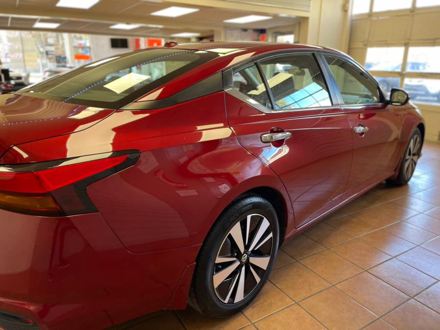 2022 Nissan Altima 2.5 SV Sedan, available for sale in Suffern, New York | Rockland Motor Sport. Suffern, New York 2022 Nissan Altima 2.5 SV Sedan, available for sale in Suffern, New York | Rockland Motor Sport. Suffern, New York