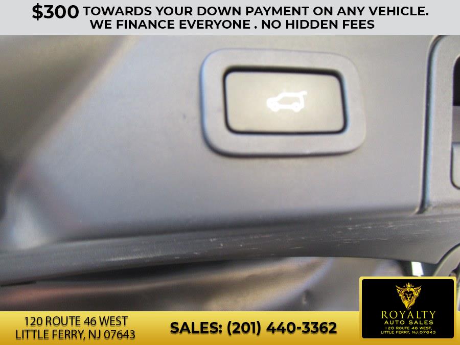 2019 Land Rover Range Rover Velar P250 R-Dynamic SE, available for sale in Little Ferry, New Jersey | Royalty Auto Sales. Little Ferry, New Jersey 2019 Land Rover Range Rover Velar P250 R-Dynamic SE, available for sale in Little Ferry, New Jersey | Royalty Auto Sales. Little Ferry, New Jersey