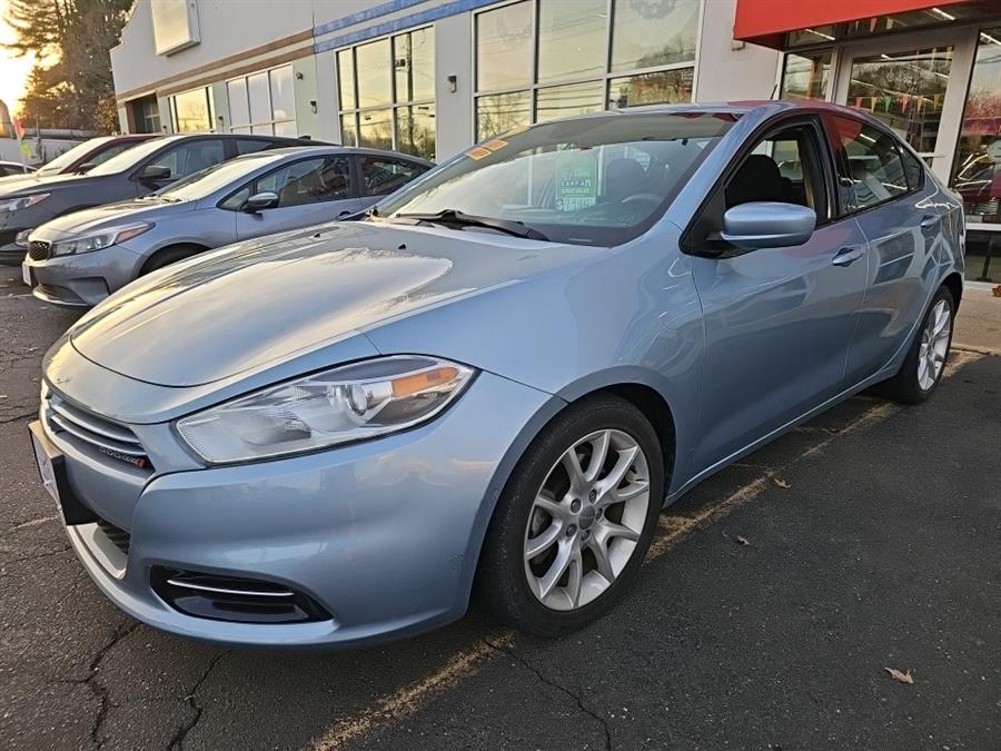 2013 Dodge Dart SXT photo 2