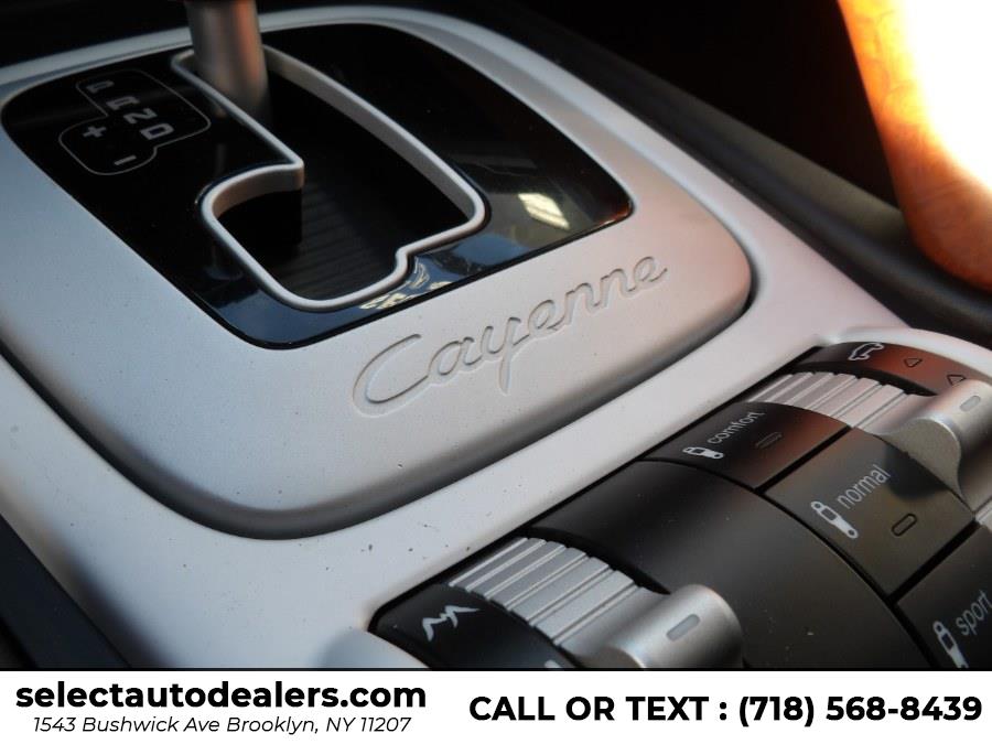 2006 Porsche Cayenne 4dr Turbo Tiptronic, available for sale in Brooklyn, New York | Select Auto Dealers Corp. Brooklyn, New York 2006 Porsche Cayenne 4dr Turbo Tiptronic, available for sale in Brooklyn, New York | Select Auto Dealers Corp. Brooklyn, New York