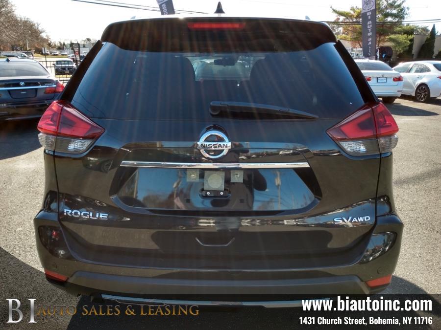 2020 Nissan Rogue SV photo 6