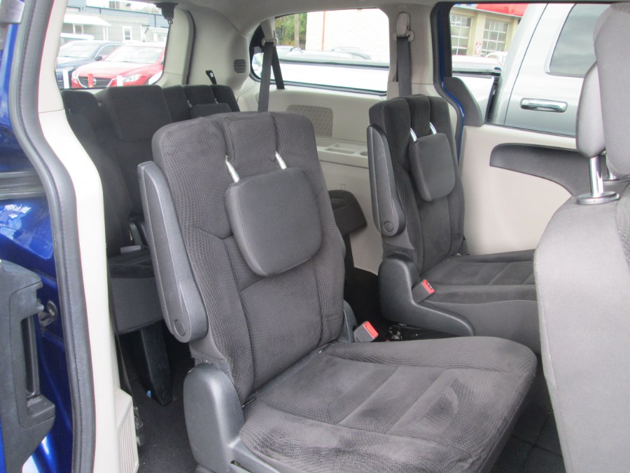 2019 Dodge Grand Caravan SE Wagon, available for sale in Levittown, Pennsylvania | Levittown Auto. Levittown, Pennsylvania 2019 Dodge Grand Caravan SE Wagon, available for sale in Levittown, Pennsylvania | Levittown Auto. Levittown, Pennsylvania
