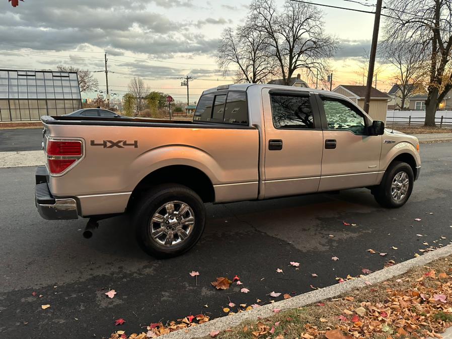 2011 Ford F-150 XLT photo 7