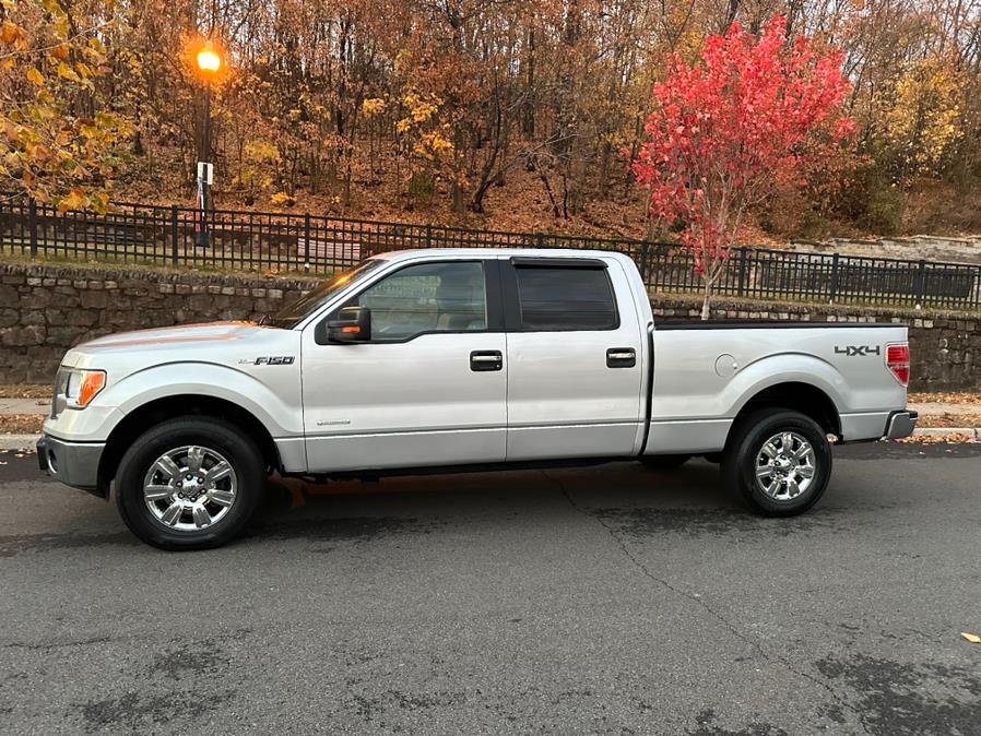 2011 Ford F-150 XLT photo 2