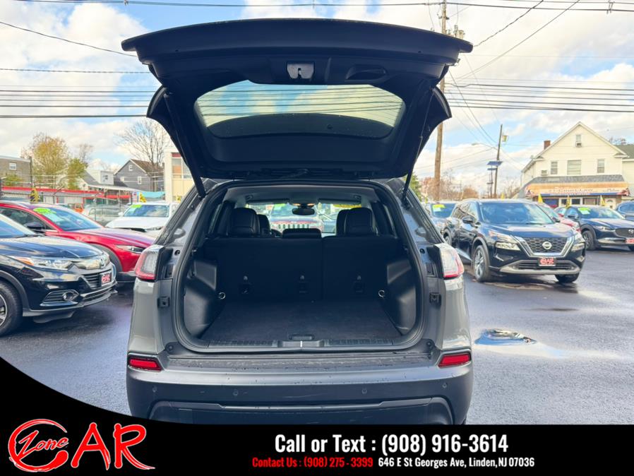 2023 Jeep Cherokee Altitude Lux 4x4, available for sale in Linden, New Jersey | Car Zone. Linden, New Jersey 2023 Jeep Cherokee Altitude Lux 4x4, available for sale in Linden, New Jersey | Car Zone. Linden, New Jersey