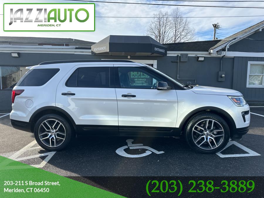 Used 2018 Ford Explorer in Meriden, Connecticut | Jazzi Auto Sales LLC. Meriden, Connecticut