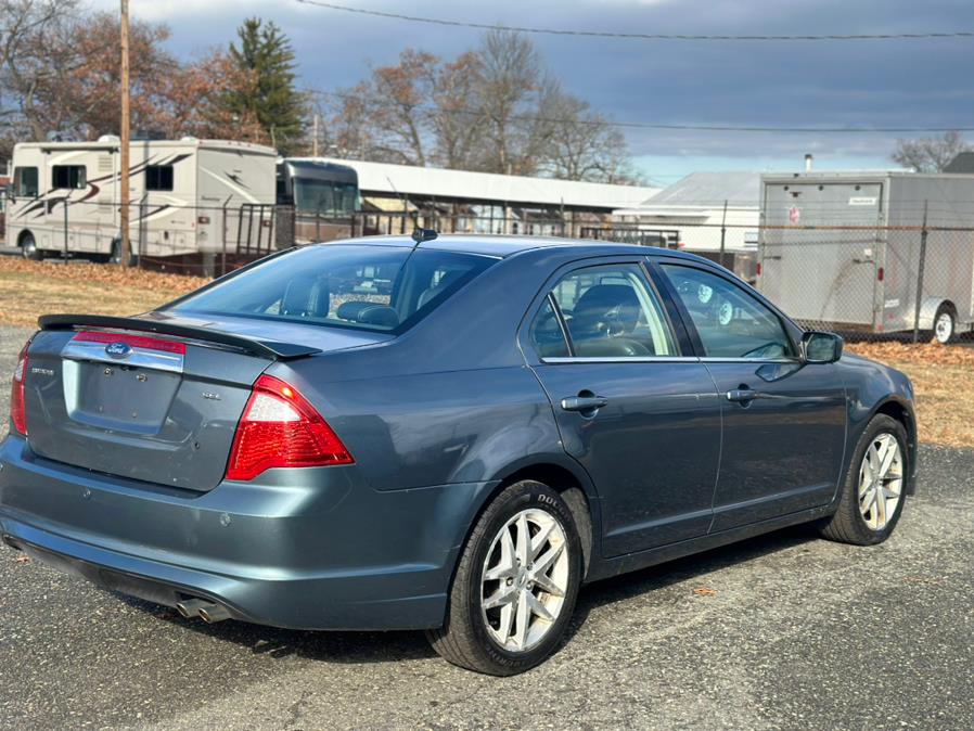 2012 Ford Fusion SEL photo 2