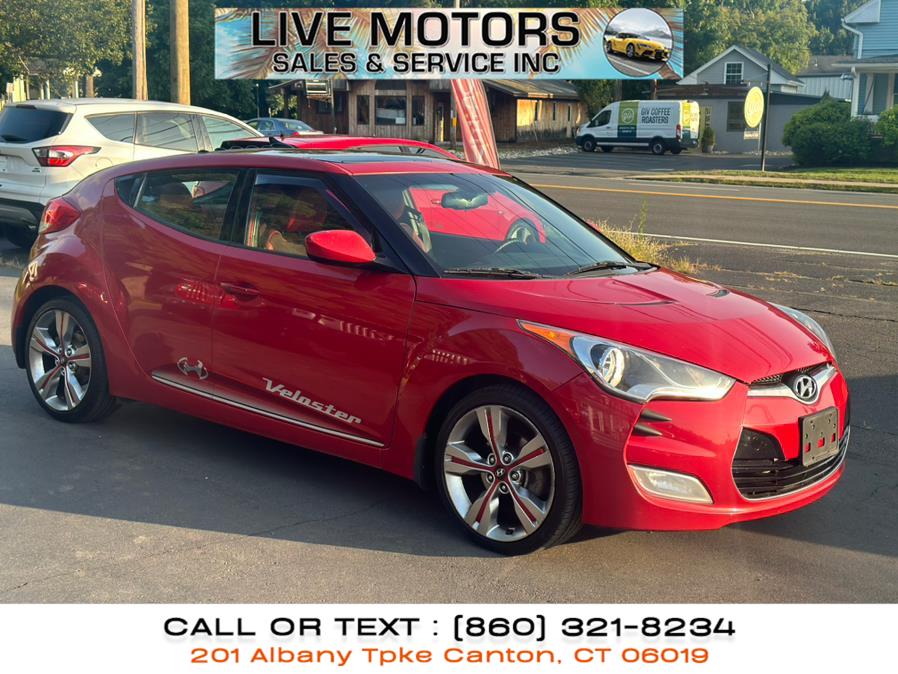 2013 Hyundai Veloster Base photo 2