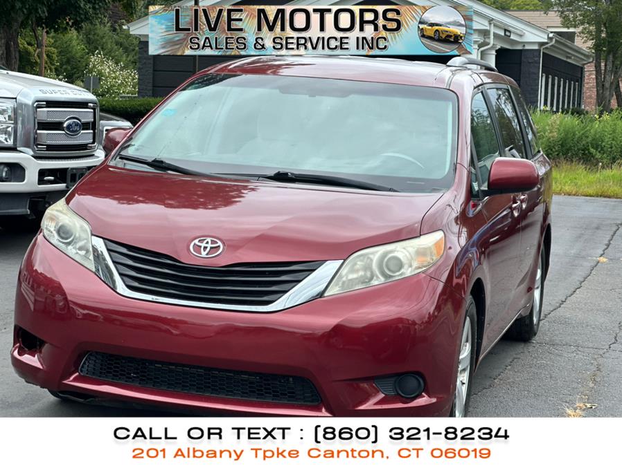 Used 2013 Toyota Sienna in Canton, Connecticut | Live Motors Sales and Service INC. Canton, Connecticut