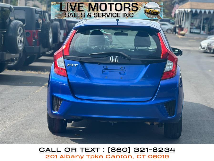 2015 Honda Fit LX photo 3