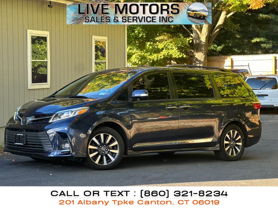 2019 Toyota Sienna Limited photo 1