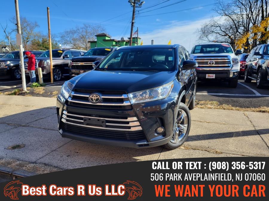 Toyota Highlander's photo