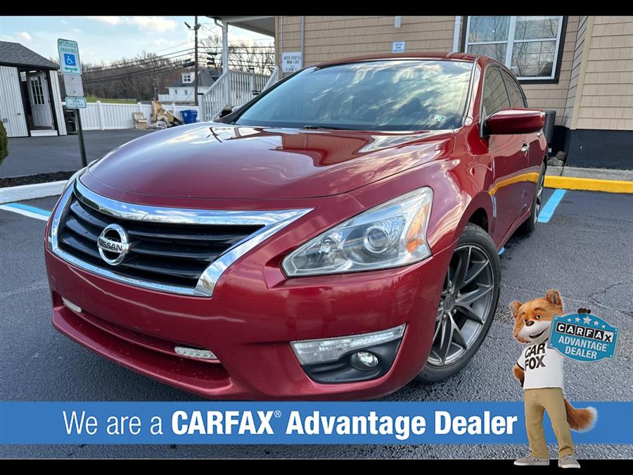 Used 2015 Nissan Altima in Hempstead, New York | VIP Auto Credit Express. Hempstead, New York