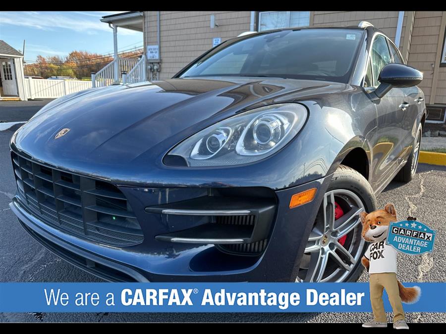 Used 2015 Porsche Macan in Hempstead, New York | VIP Auto Credit Express. Hempstead, New York