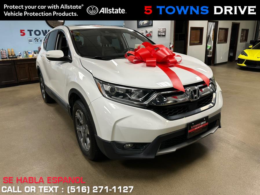 Used 2019 Honda CR-V in Inwood, New York | 5 Towns Drive. Inwood, New York