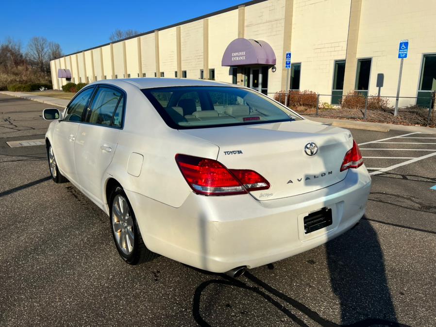 2006 Toyota Avalon 4dr Sdn XLS (Natl), available for sale in East Windsor, Connecticut | STS Automotive. East Windsor, Connecticut 2006 Toyota Avalon 4dr Sdn XLS (Natl), available for sale in East Windsor, Connecticut | STS Automotive. East Windsor, Connecticut