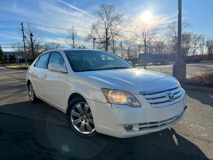 2006 Toyota Avalon 4dr Sdn XLS (Natl), available for sale in East Windsor, Connecticut | STS Automotive. East Windsor, Connecticut 2006 Toyota Avalon 4dr Sdn XLS (Natl), available for sale in East Windsor, Connecticut | STS Automotive. East Windsor, Connecticut
