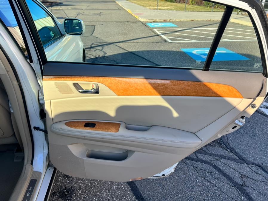 2006 Toyota Avalon 4dr Sdn XLS (Natl), available for sale in East Windsor, Connecticut | STS Automotive. East Windsor, Connecticut 2006 Toyota Avalon 4dr Sdn XLS (Natl), available for sale in East Windsor, Connecticut | STS Automotive. East Windsor, Connecticut