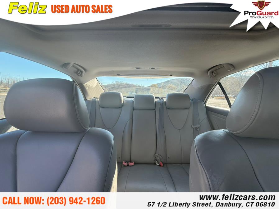 2007 Toyota Camry XLE photo 16