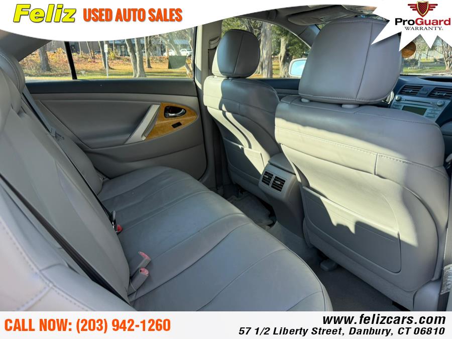 2007 Toyota Camry XLE photo 13