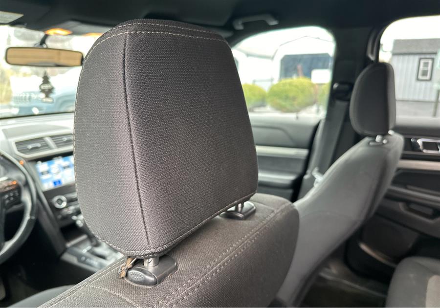 2018 Ford Explorer XLT 4WD, available for sale in Hempstead, New York | VIP Auto Credit Express. Hempstead, New York 2018 Ford Explorer XLT 4WD, available for sale in Hempstead, New York | VIP Auto Credit Express. Hempstead, New York