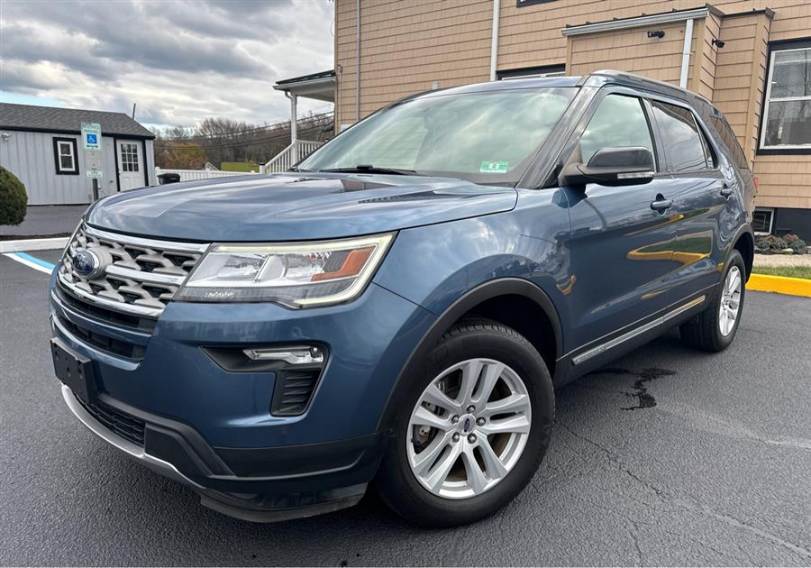 2018 Ford Explorer XLT 4WD, available for sale in Hempstead, New York | VIP Auto Credit Express. Hempstead, New York 2018 Ford Explorer XLT 4WD, available for sale in Hempstead, New York | VIP Auto Credit Express. Hempstead, New York