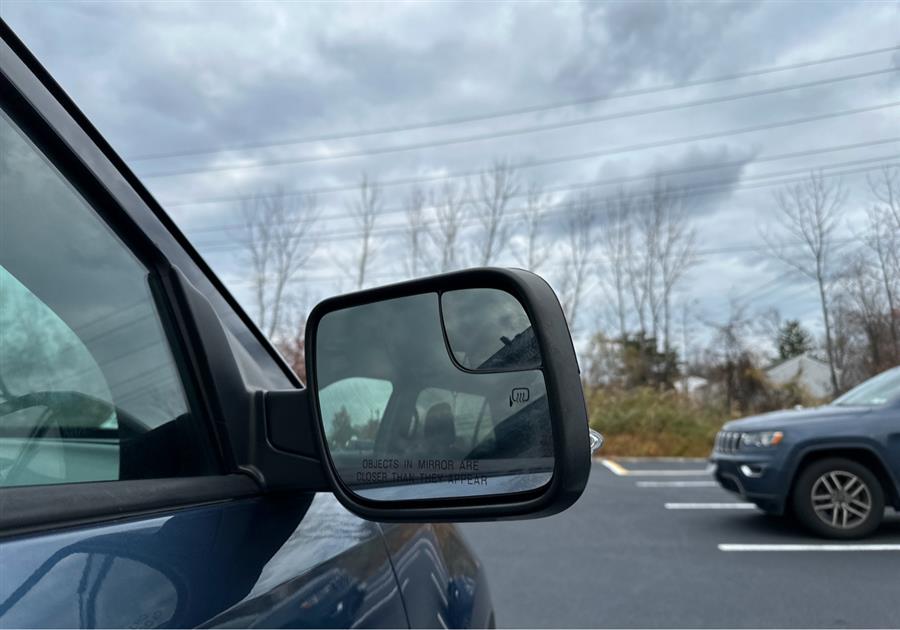 2018 Ford Explorer XLT 4WD, available for sale in Hempstead, New York | VIP Auto Credit Express. Hempstead, New York 2018 Ford Explorer XLT 4WD, available for sale in Hempstead, New York | VIP Auto Credit Express. Hempstead, New York