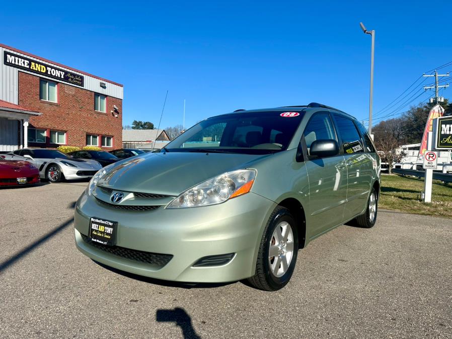 Used 2008 Toyota Sienna in South Windsor, Connecticut | Mike And Tony Auto Sales, Inc. South Windsor, Connecticut