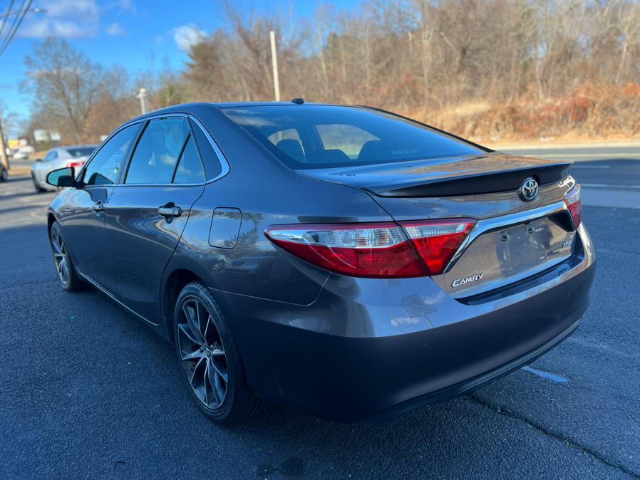 2015 Toyota Camry XSE photo 7