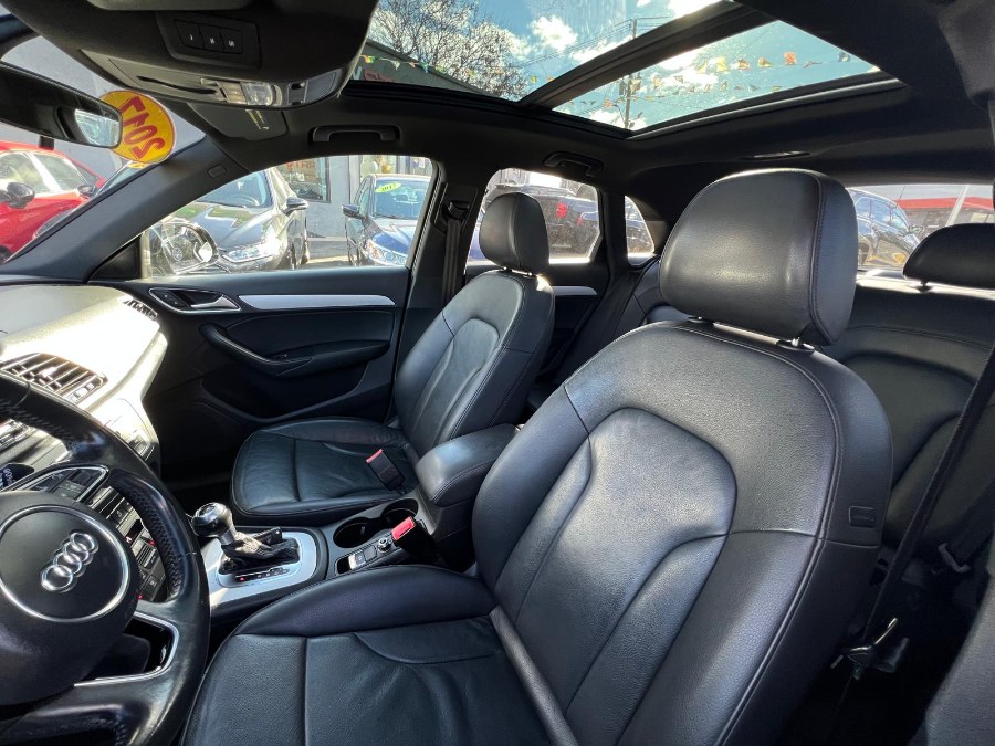 2017 Audi Q3 2.0 TFSI Premium quattro AWD, available for sale in Peabody, Massachusetts | New Star Motors. Peabody, Massachusetts 2017 Audi Q3 2.0 TFSI Premium quattro AWD, available for sale in Peabody, Massachusetts | New Star Motors. Peabody, Massachusetts
