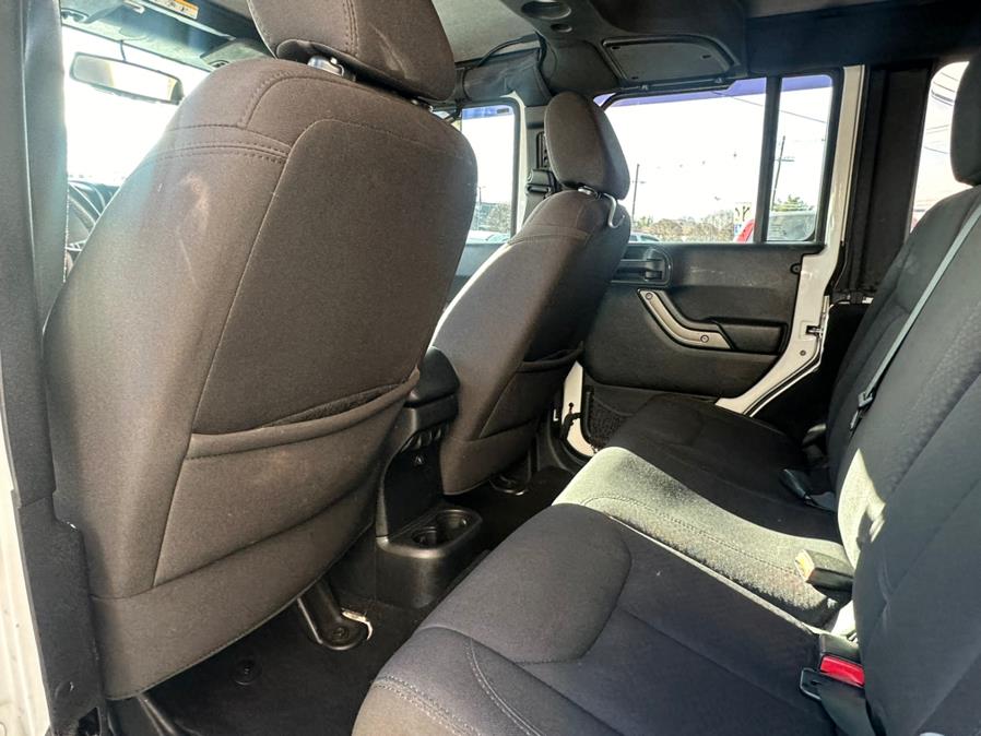 2015 Jeep Wrangler Unlimited 4WD 4dr Sport, available for sale in Danbury, Connecticut | Safe Used Auto Sales LLC. Danbury, Connecticut 2015 Jeep Wrangler Unlimited 4WD 4dr Sport, available for sale in Danbury, Connecticut | Safe Used Auto Sales LLC. Danbury, Connecticut
