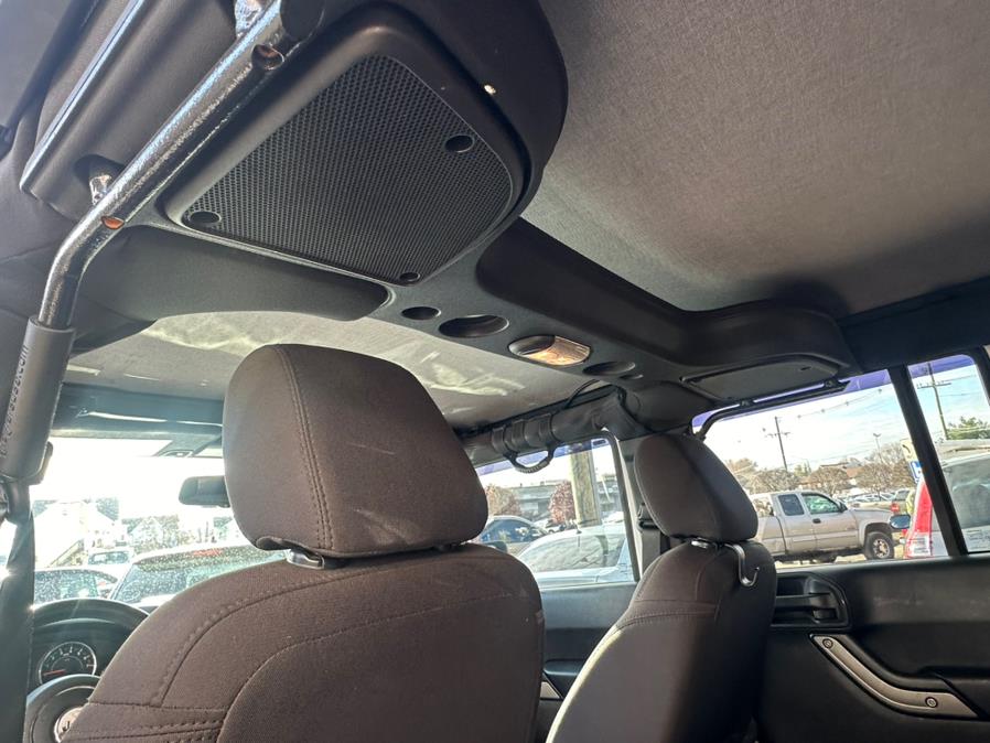 2015 Jeep Wrangler Unlimited 4WD 4dr Sport, available for sale in Danbury, Connecticut | Safe Used Auto Sales LLC. Danbury, Connecticut 2015 Jeep Wrangler Unlimited 4WD 4dr Sport, available for sale in Danbury, Connecticut | Safe Used Auto Sales LLC. Danbury, Connecticut