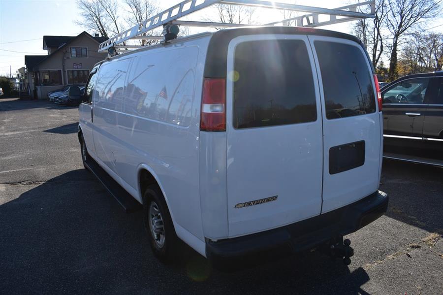 2019 Chevrolet Express Cargo Work Van photo 5