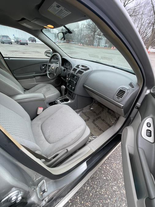 2007 Chevrolet Malibu Maxx LT photo 10