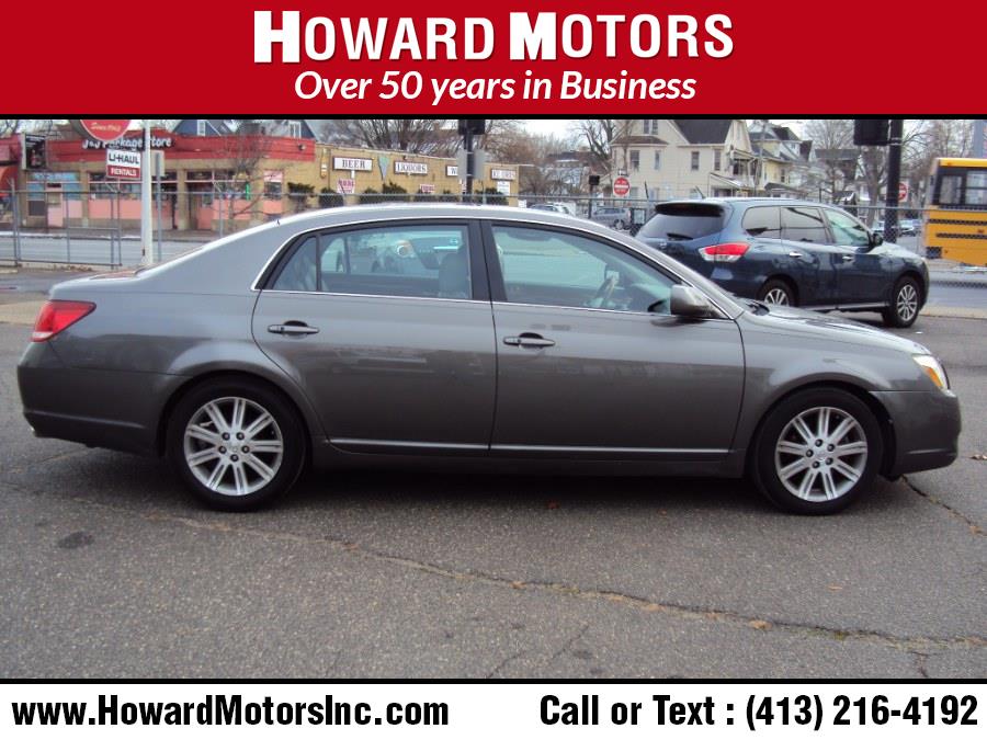 2005 Toyota Avalon 4dr Sdn Limited (Natl), available for sale in Springfield, Massachusetts | Howard Motors. Springfield, Massachusetts 2005 Toyota Avalon 4dr Sdn Limited (Natl), available for sale in Springfield, Massachusetts | Howard Motors. Springfield, Massachusetts