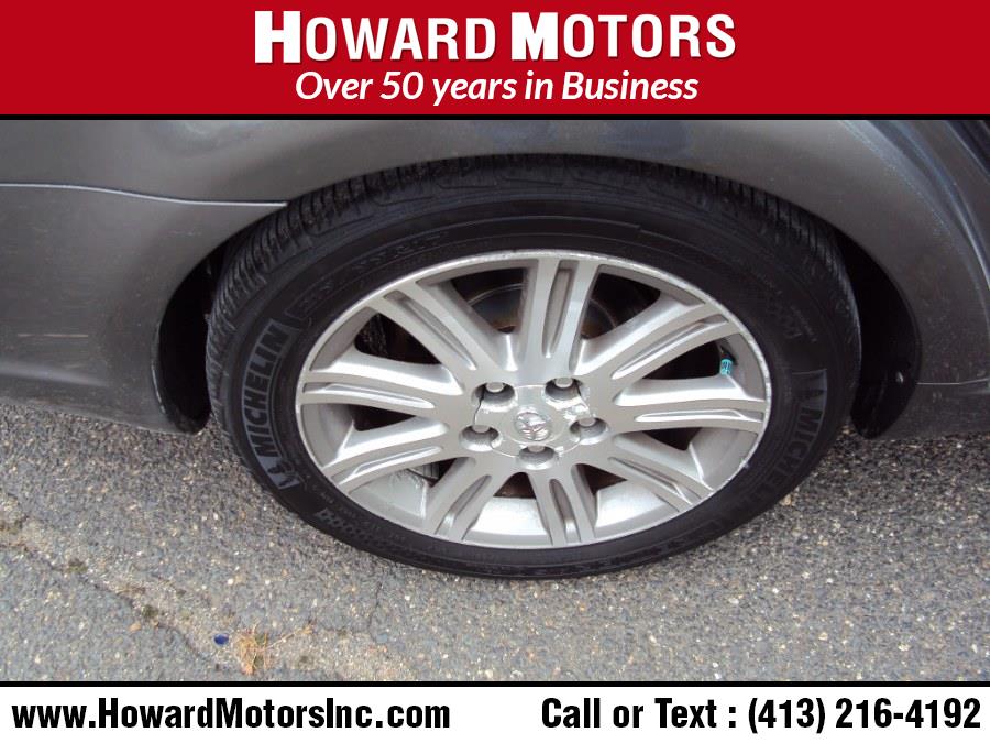 2005 Toyota Avalon 4dr Sdn Limited (Natl), available for sale in Springfield, Massachusetts | Howard Motors. Springfield, Massachusetts 2005 Toyota Avalon 4dr Sdn Limited (Natl), available for sale in Springfield, Massachusetts | Howard Motors. Springfield, Massachusetts