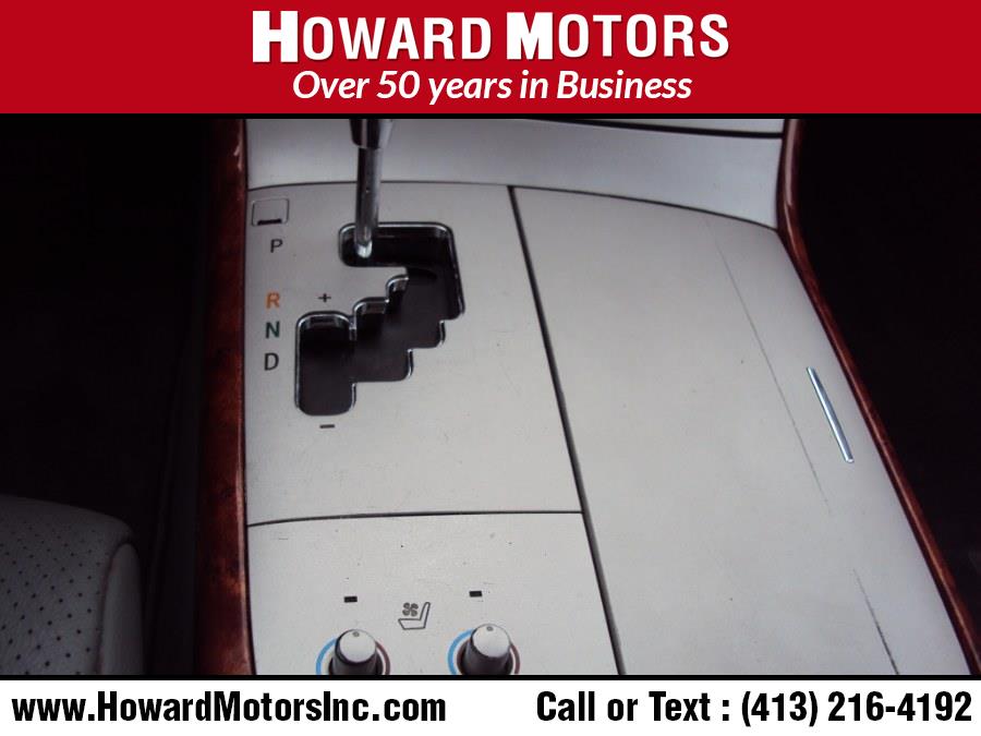 2005 Toyota Avalon 4dr Sdn Limited (Natl), available for sale in Springfield, Massachusetts | Howard Motors. Springfield, Massachusetts 2005 Toyota Avalon 4dr Sdn Limited (Natl), available for sale in Springfield, Massachusetts | Howard Motors. Springfield, Massachusetts