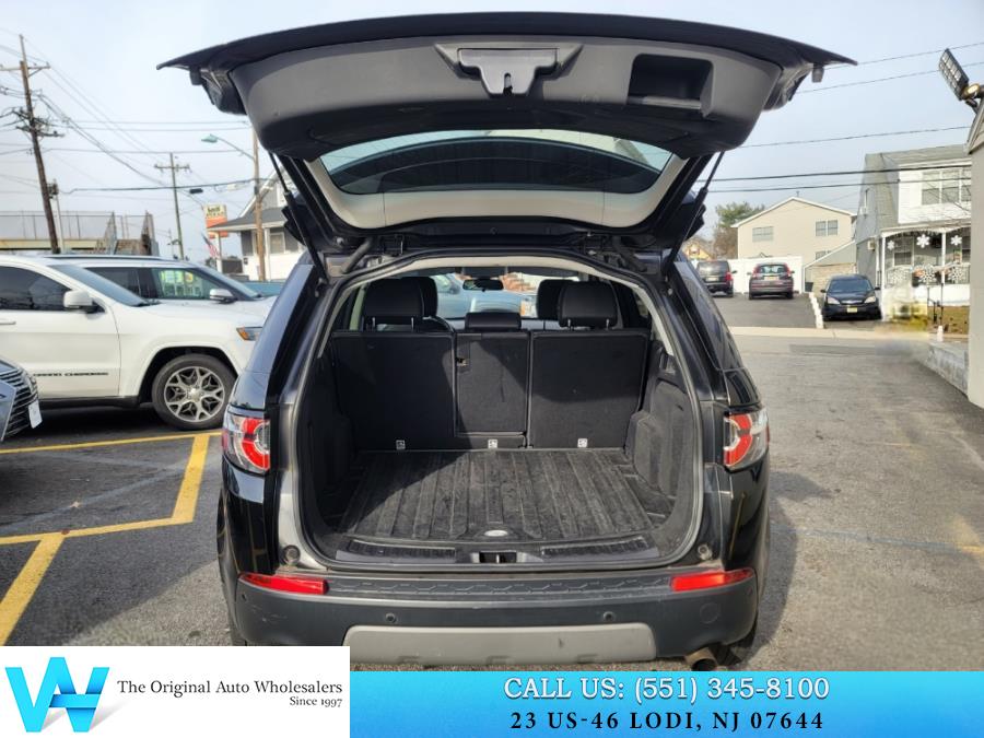 2017 Land Rover Discovery Sport SE 4WD, available for sale in Lodi, New Jersey | AW Auto & Truck Wholesalers, Inc. Lodi, New Jersey 2017 Land Rover Discovery Sport SE 4WD, available for sale in Lodi, New Jersey | AW Auto & Truck Wholesalers, Inc. Lodi, New Jersey