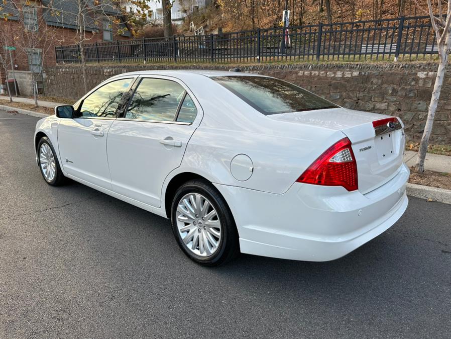 2012 Ford Fusion Hybrid photo 5